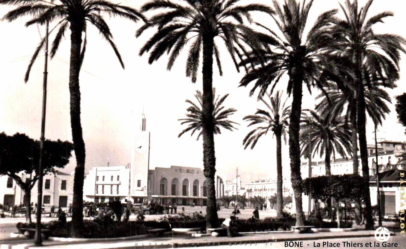 Bone - Place Thiers et la Gare.jpg